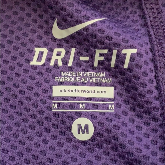 Washington Huskies Basketball Shorts - Picture 3 of 3